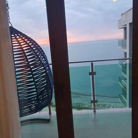 The Fresh Wave Hotel Batumi Bagian luar foto