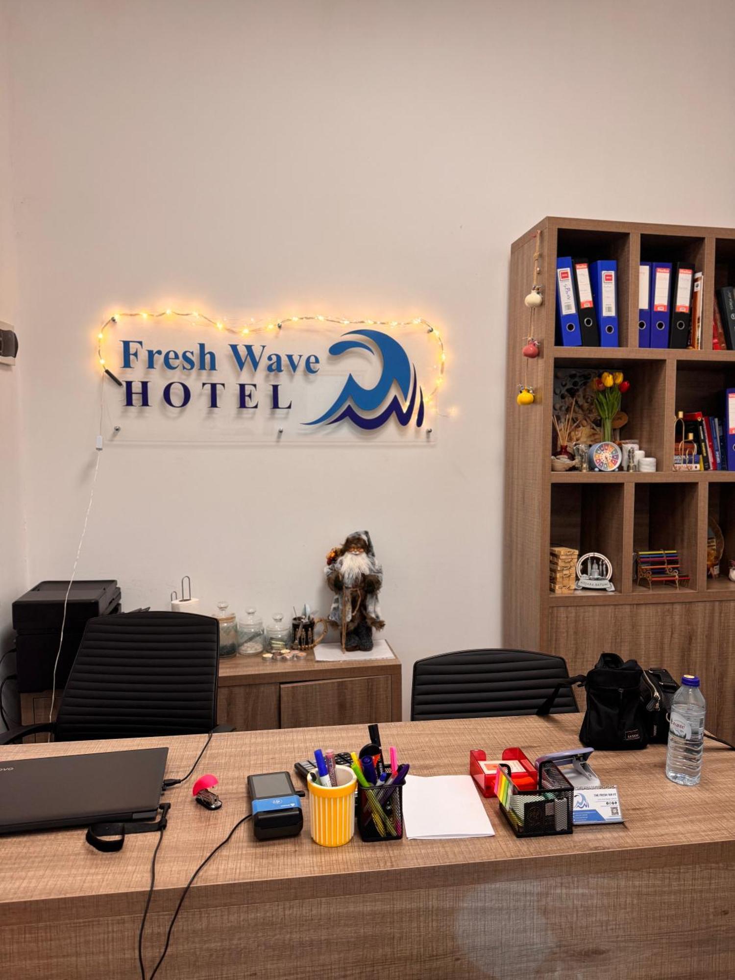 The Fresh Wave Hotel Batumi Bagian luar foto